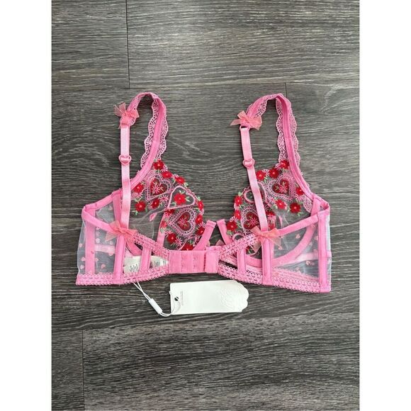 NWT For Love & Lemons Doiley Heart Bra In Pink Size 32B - Picture 3 of 6